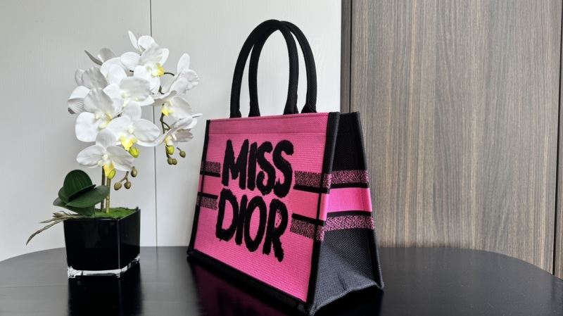chr1st1an D10r shopping bags